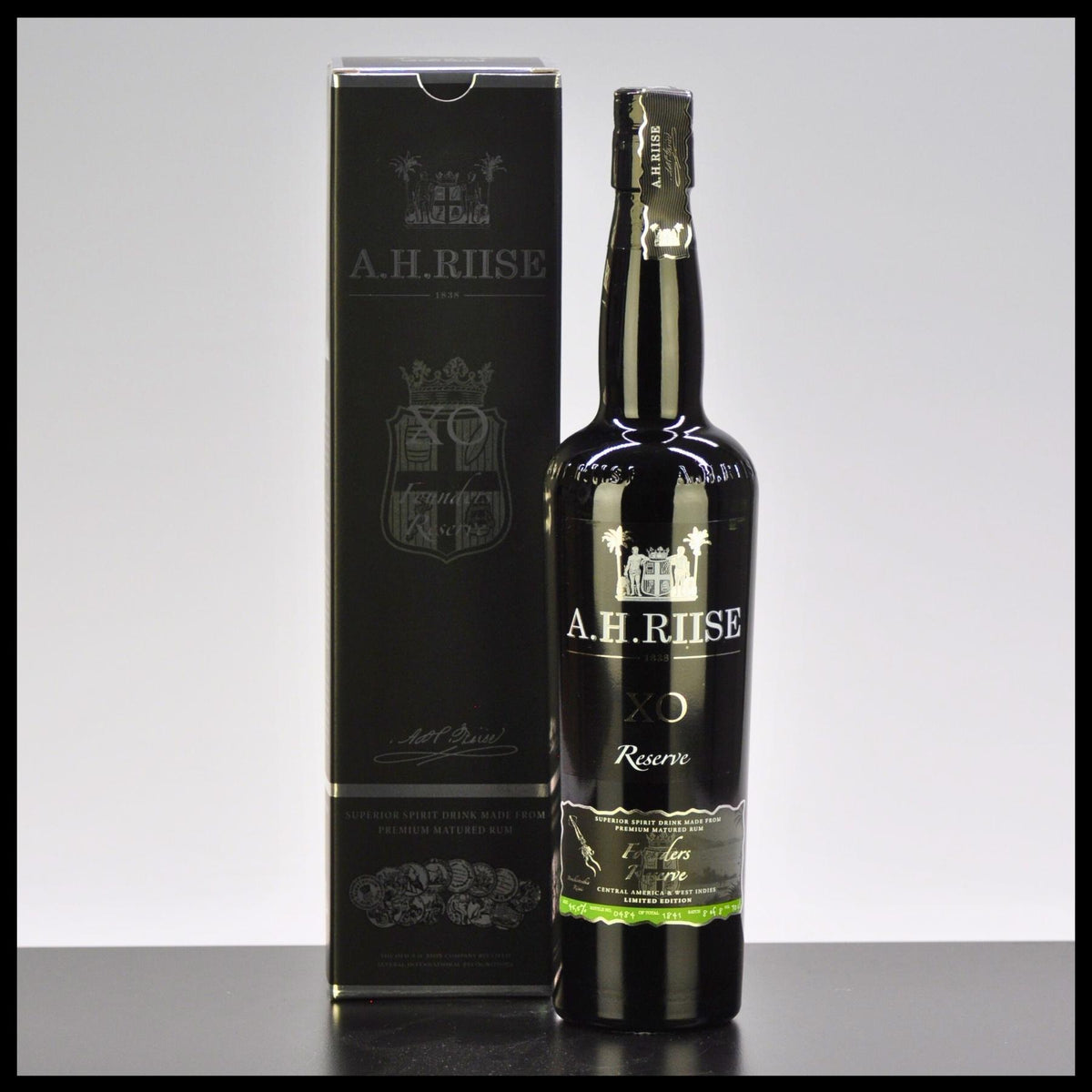 A.H. Riise XO Founders Reserve Rum Nr. 6 0,7L - 45,5% Vol. - Trinklusiv