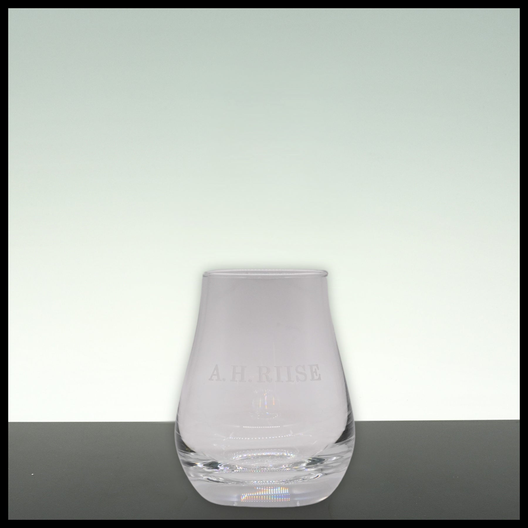 A.H. Riise Tumbler Glas - Trinklusiv