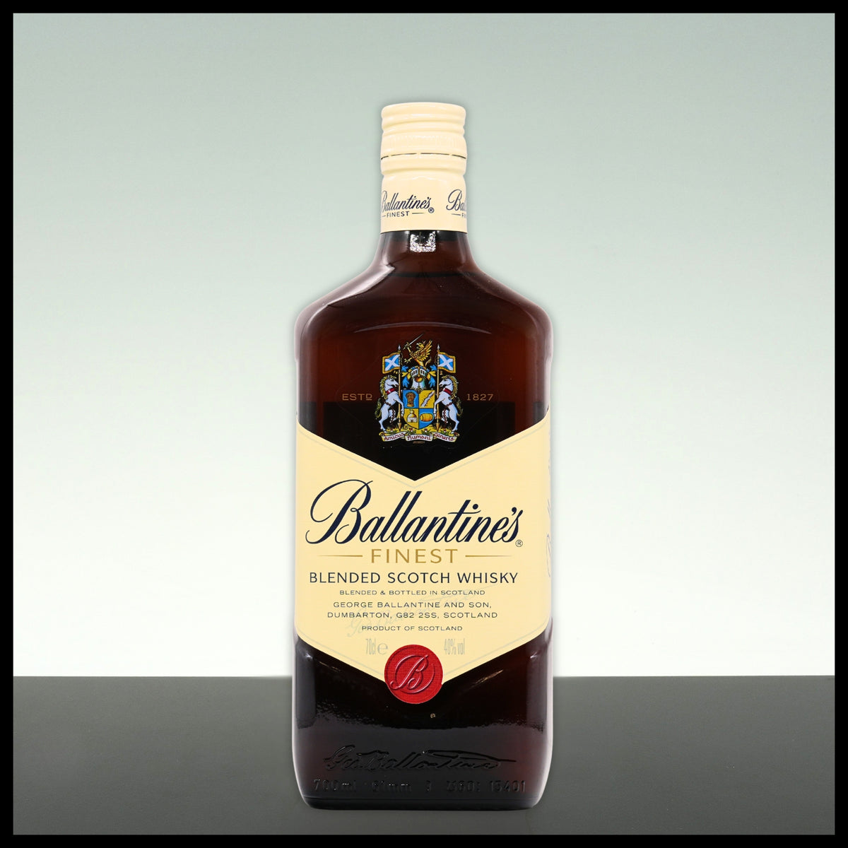 Ballantine's Finest Blended Whisky 0,7L - 40% Vol. - Trinklusiv