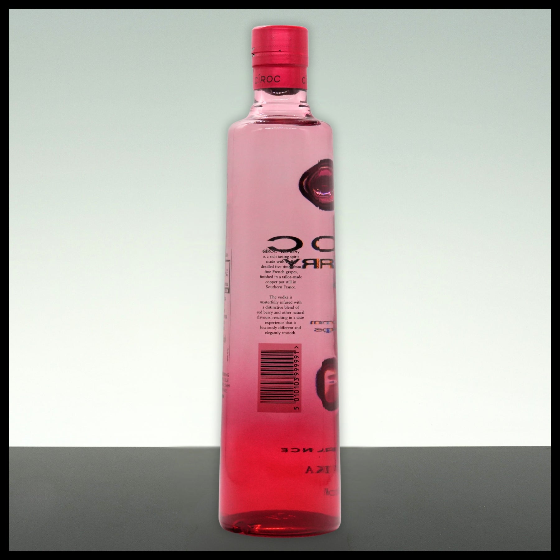 Ciroc Red Berry Flavoured Vodka 0,7L - 37,5% Vol. - Trinklusiv
