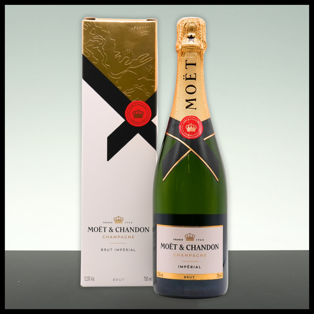 Moët & Chandon Brut Imperial MIT Geschenkkarton 0,75L - 12,5% Vol. - Trinklusiv