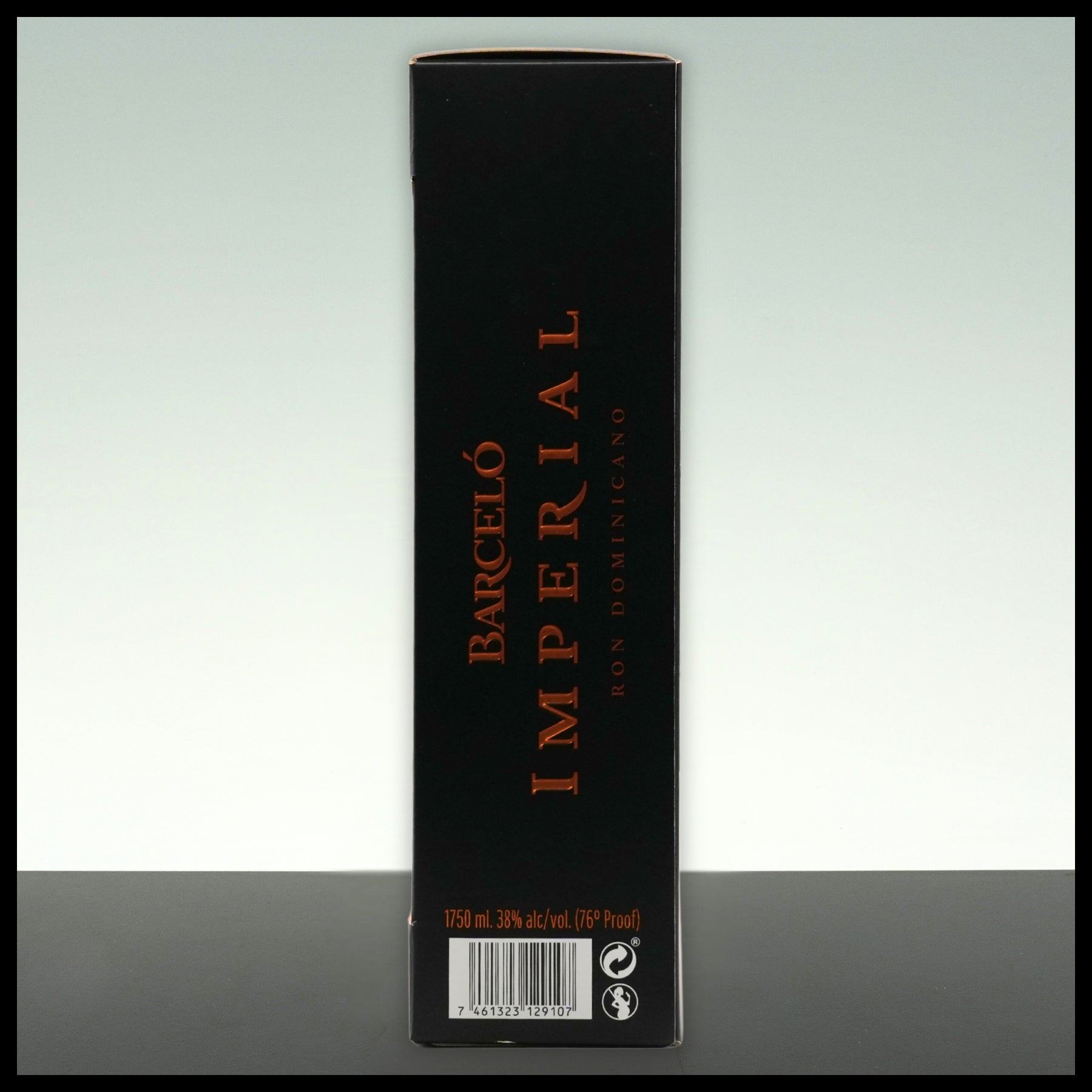 Ron Barcelo Imperial Rum 1,75L - 38% Vol. - Trinklusiv