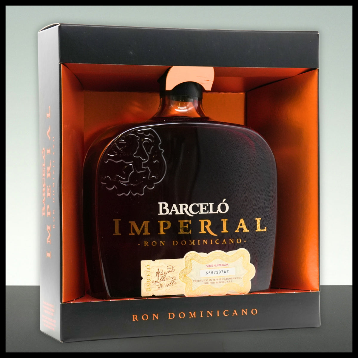 Ron Barcelo Imperial Rum 1,75L - 38% Vol. - Trinklusiv
