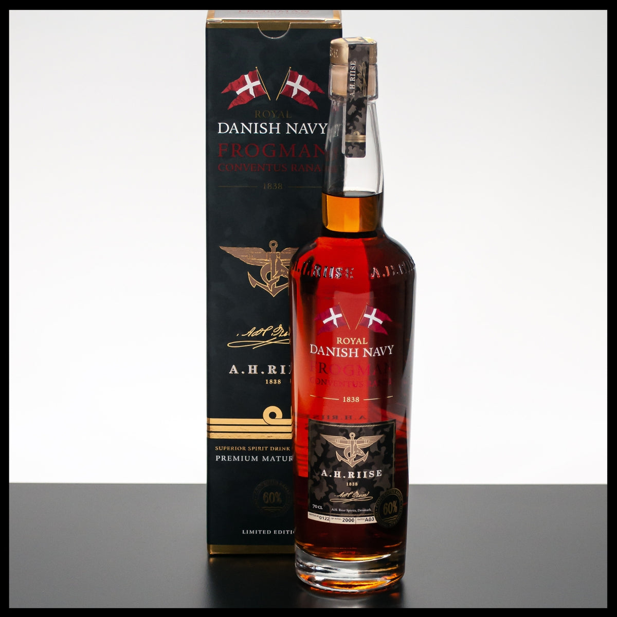 A.H. Riise Royal Danish Navy Frogman Conventus Ranae Rum 0,7L - 60% - Trinklusiv