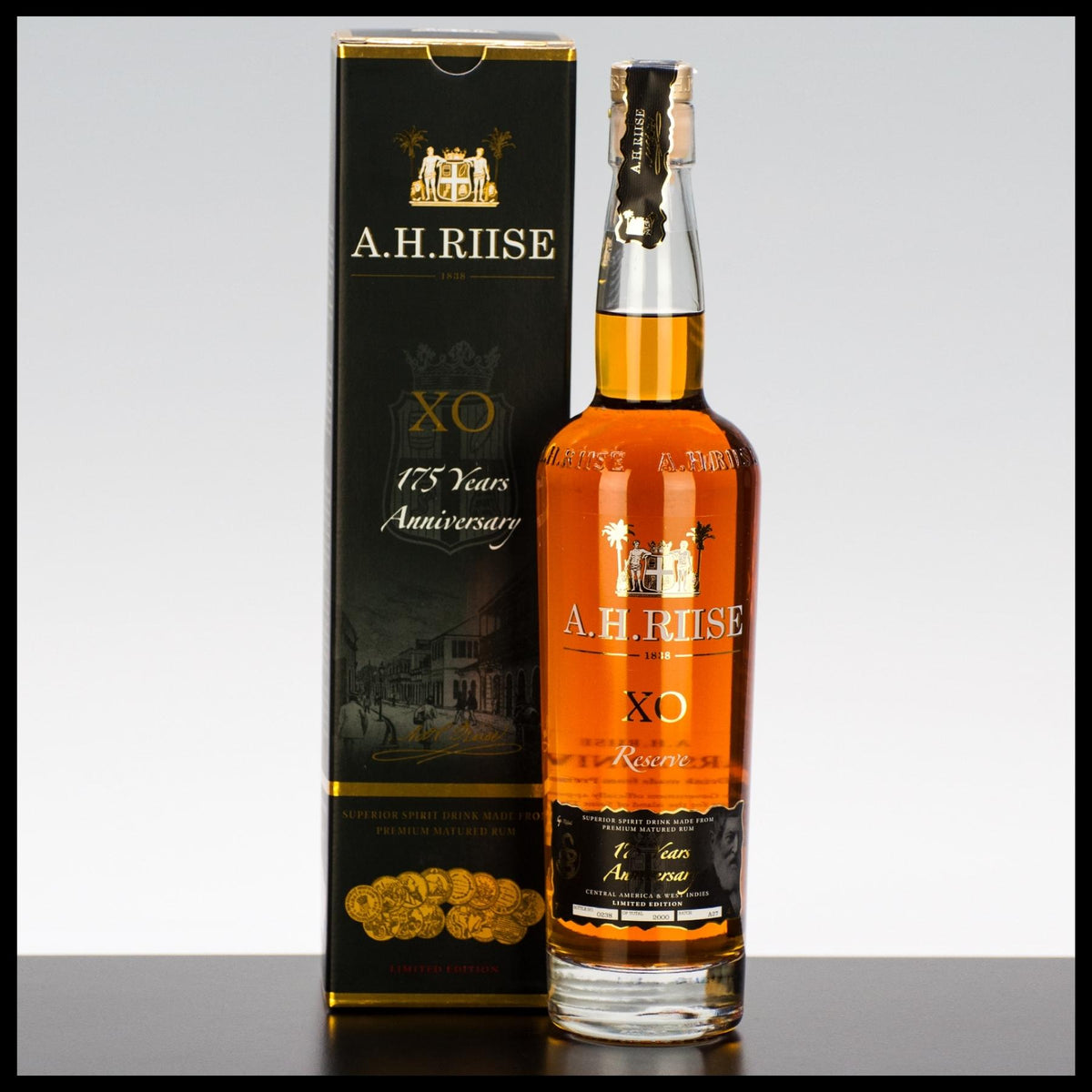 A.H. Riise XO Reserve 175th Anniversary 0,7L - 42% Vol. - Trinklusiv