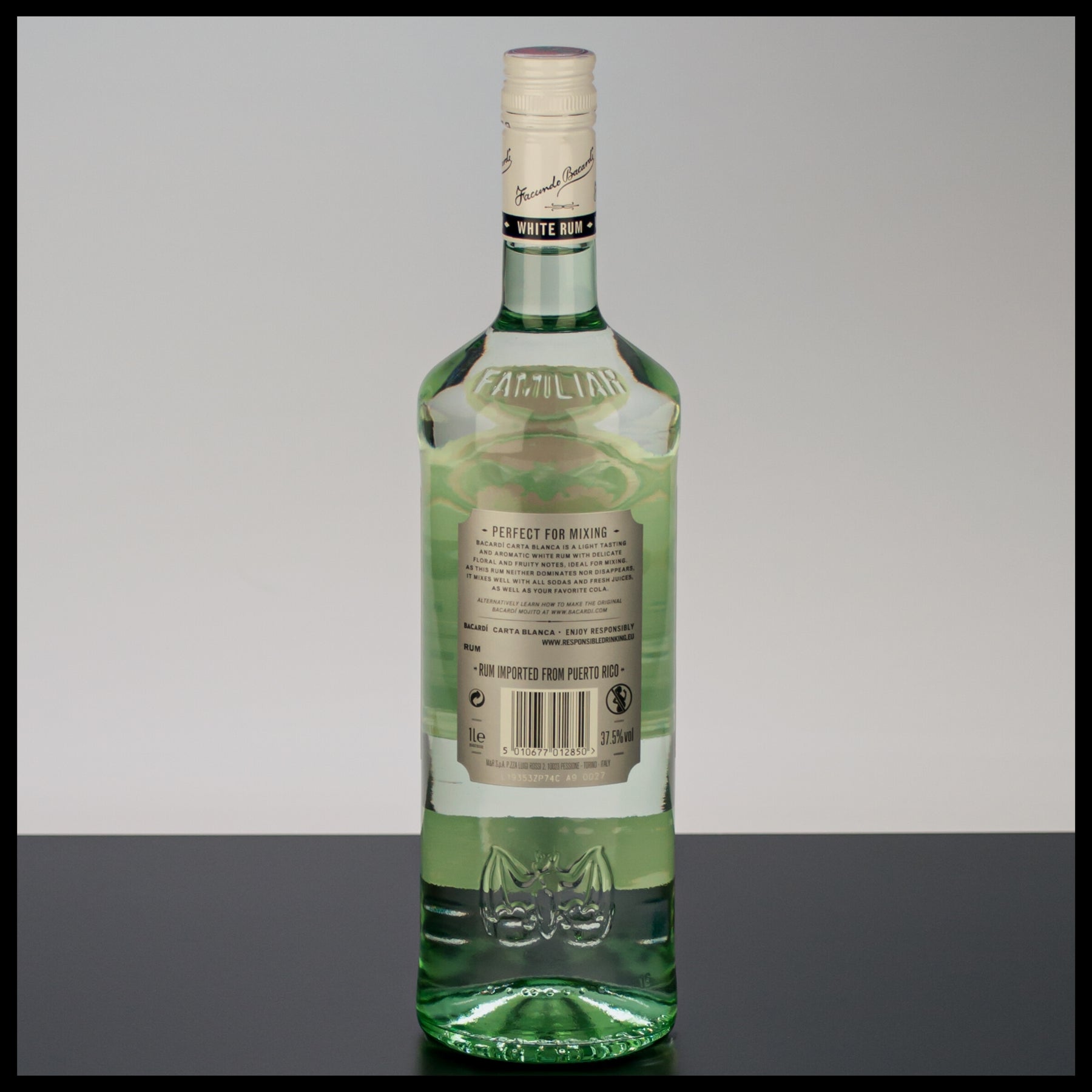 Bacardi Carta Blanca Superior White Rum 1L - 37,5% Vol. - Trinklusiv
