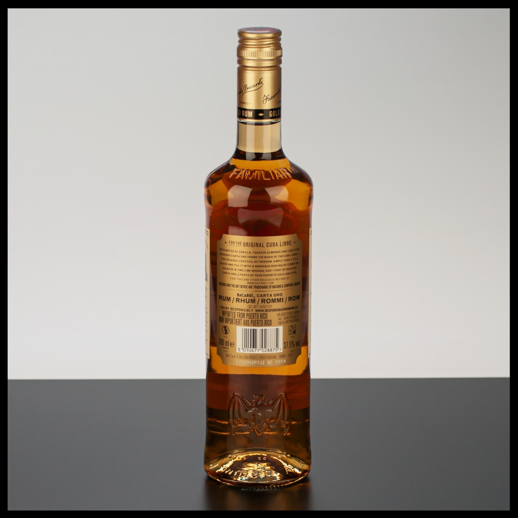 Bacardi Carta Oro Superior Gold Rum 0,7L - 37,5% Vol. - Trinklusiv