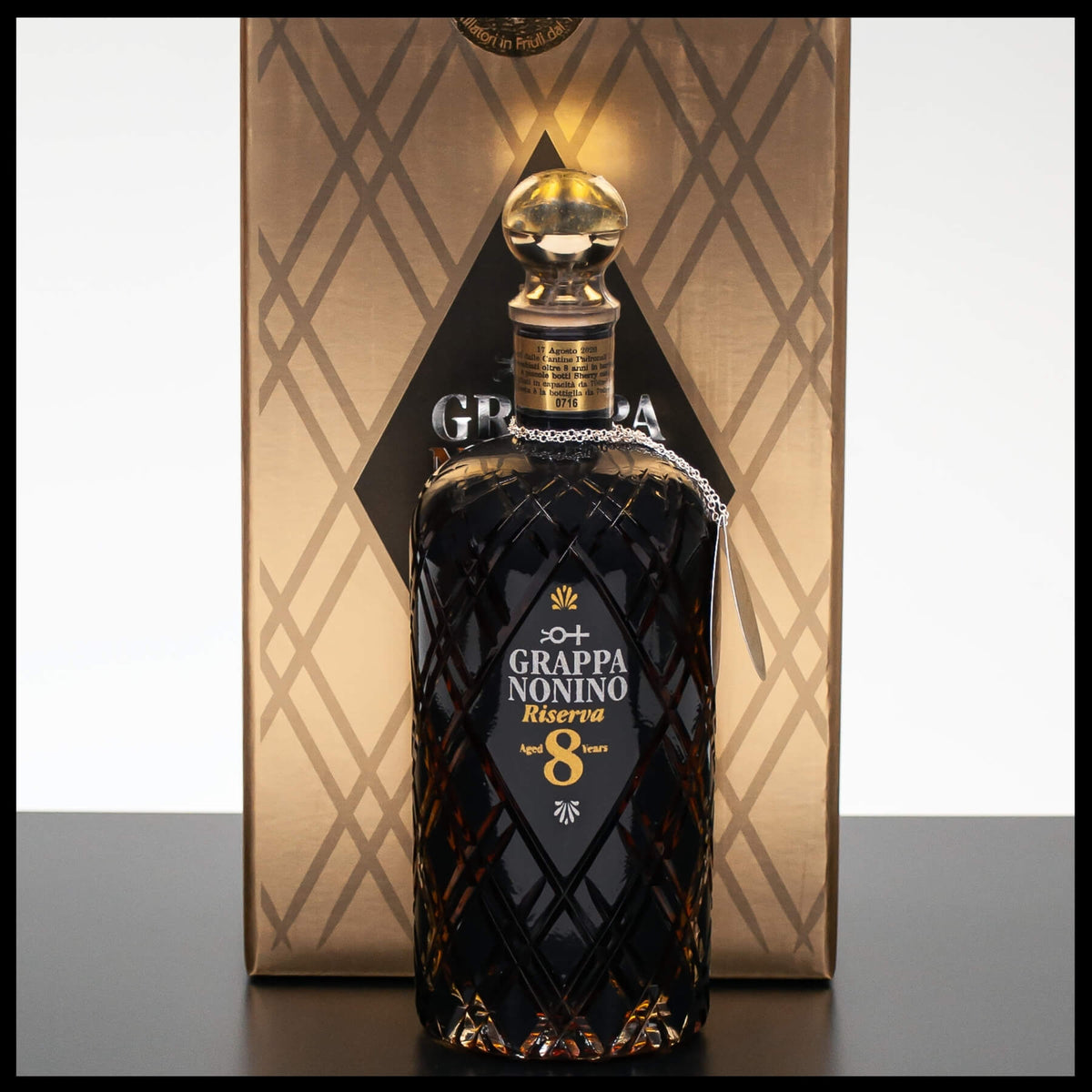 Nonino Grappa Riserva 8 YO 0,7L - 43% Vol. - Trinklusiv