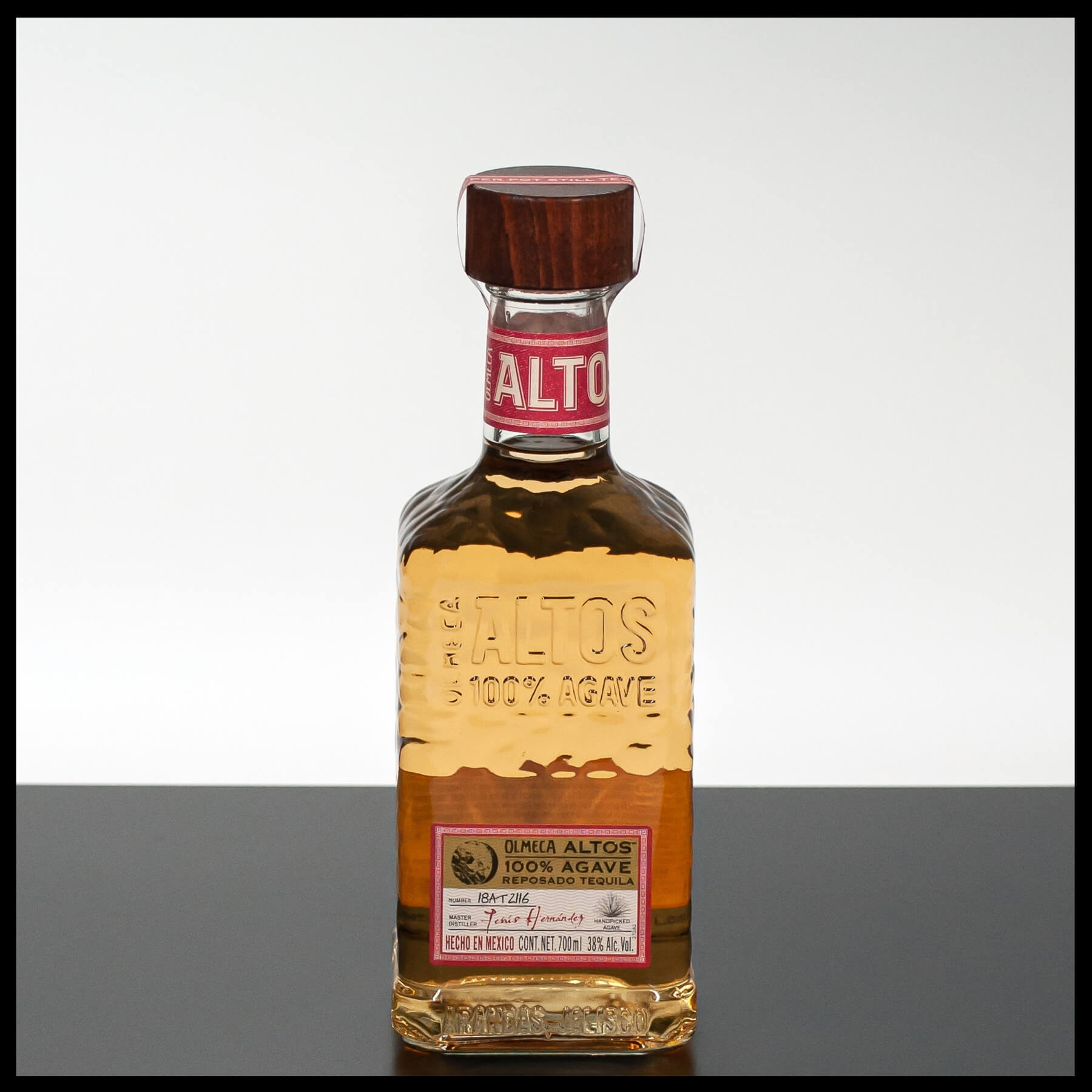 Olmeca Altos Reposado  Tequila reposado 100% agave