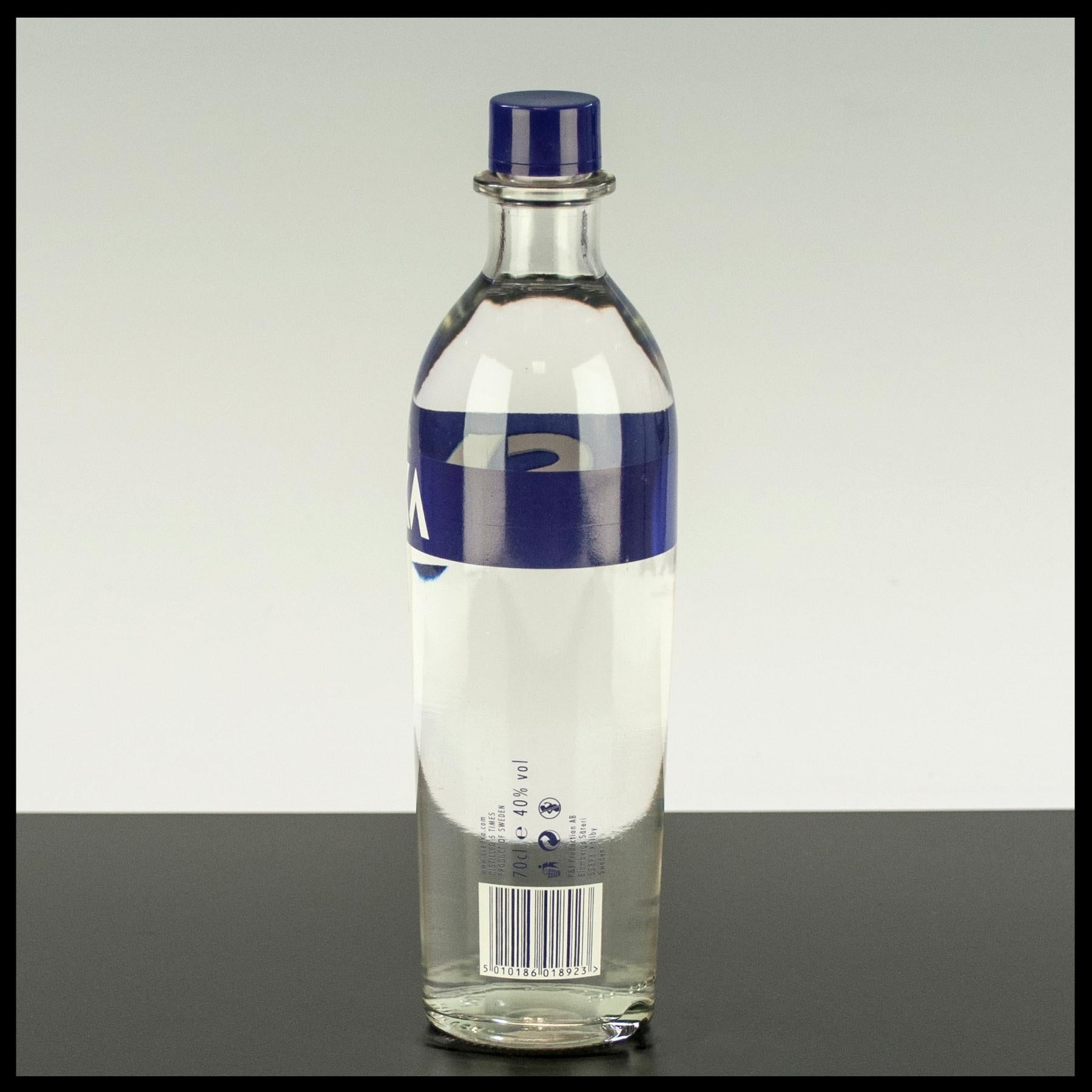 Svedka Vodka 0,7L - 40% Vol. - Trinklusiv
