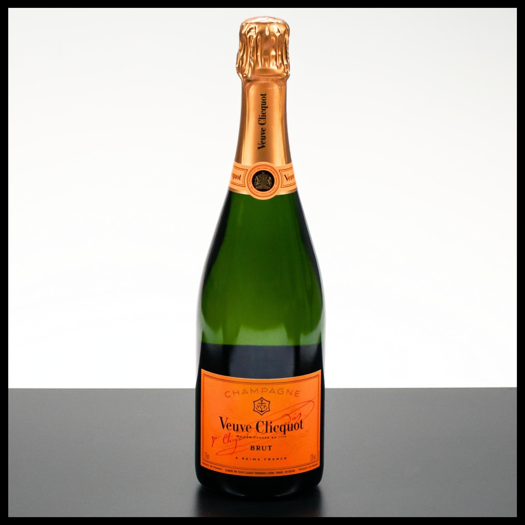 Veuve Clicquot Brut 0,75l a € 43,00 (oggi)