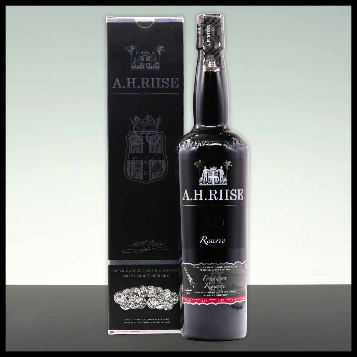 A.H. Riise XO Founders Reserve Rum Nr. 4 0,7L - 45,1% Vol. - Trinklusiv