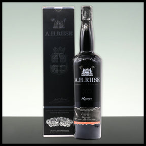 A.H. Riise XO Founders Reserve Rum Nr. 5 0,7L - 44,4% Vol. - Trinklusiv