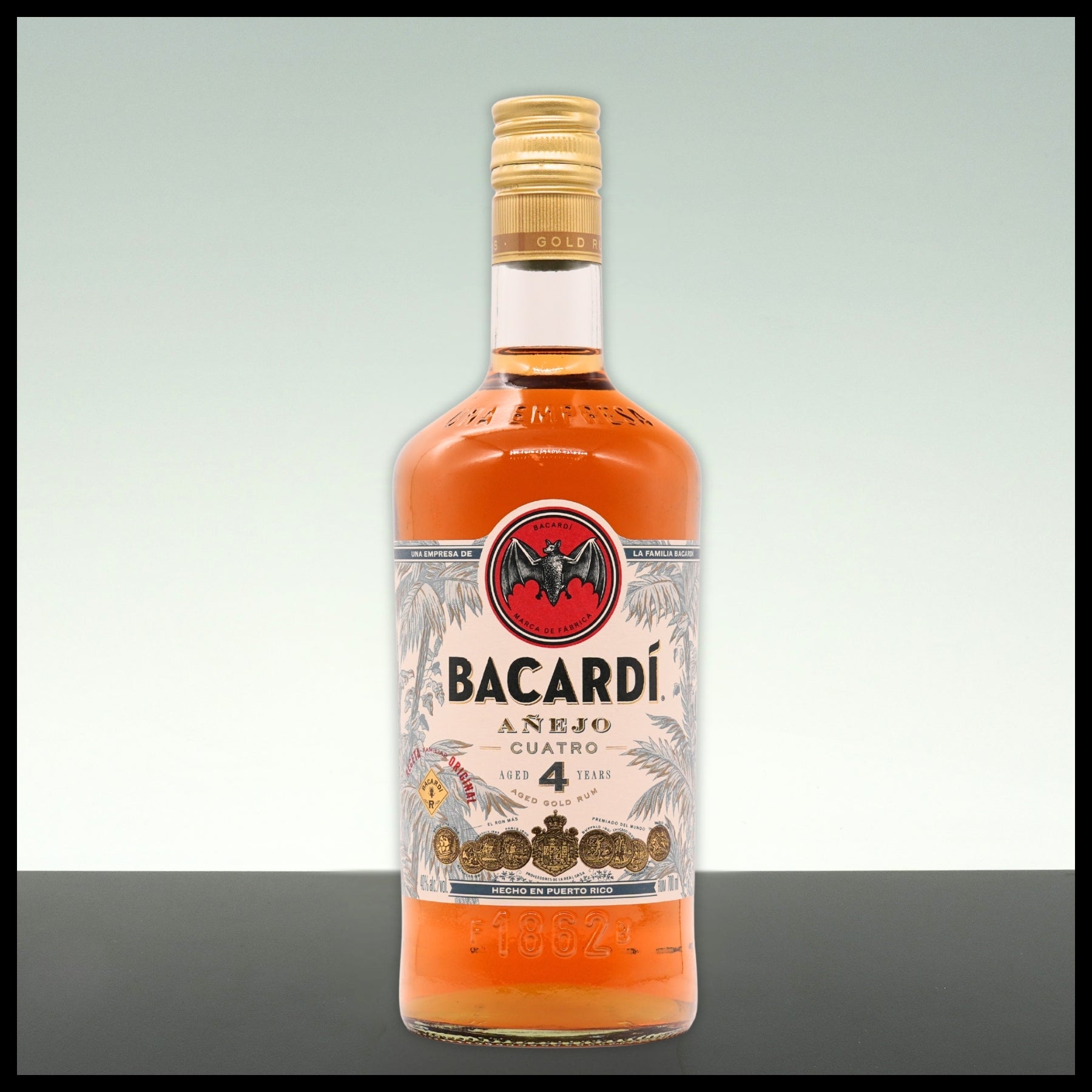 Bacardi 4 YO Anejo Cuatro Gold Rum 0,7L - 40% Vol. - Trinklusiv