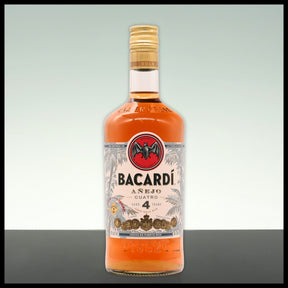 Bacardi 4 YO Anejo Cuatro Gold Rum 0,7L - 40% Vol. - Trinklusiv