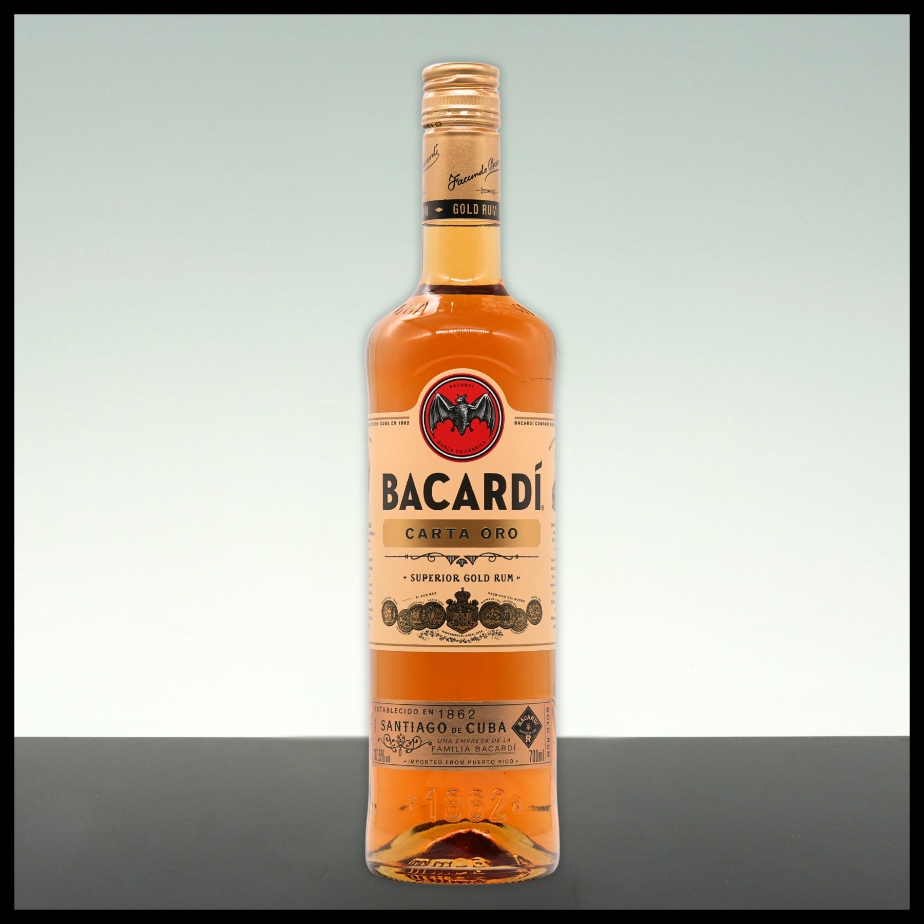 Bacardi Carta Oro Superior Gold Rum 0,7L - 37,5% Vol. - Trinklusiv