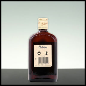 Ballantine's Finest Blended Whisky 0,35L - 40% Vol. - Trinklusiv