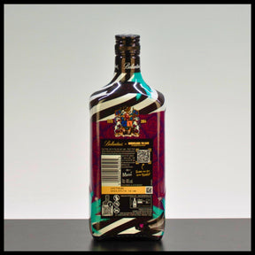 Ballantine's Finest Borderlands Edition "Moxxis Bar 2.0" Blended Whisky 0,7L - 40% Vol.