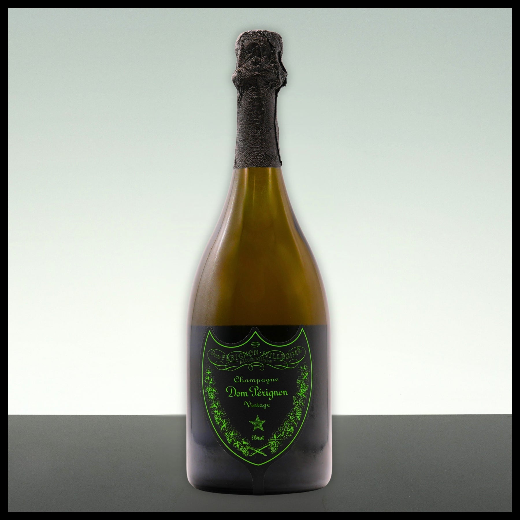 Dom Label Dom Pérignon Vintage 2015 Luminous Label 0,75L kaufen | Trinklusiv