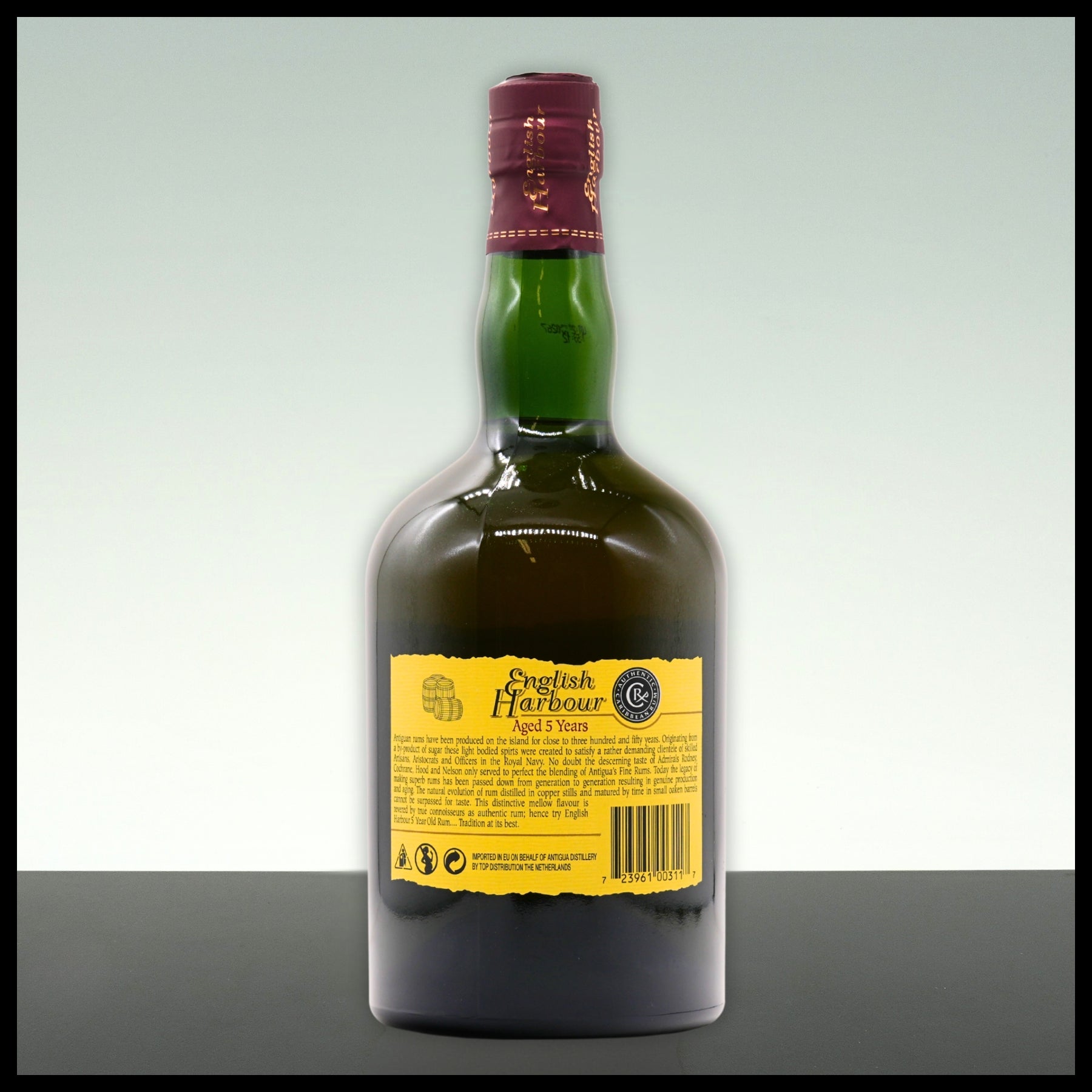 English Harbour 5 YO Antigua Rum 0,7L - 40% Vol. - Trinklusiv