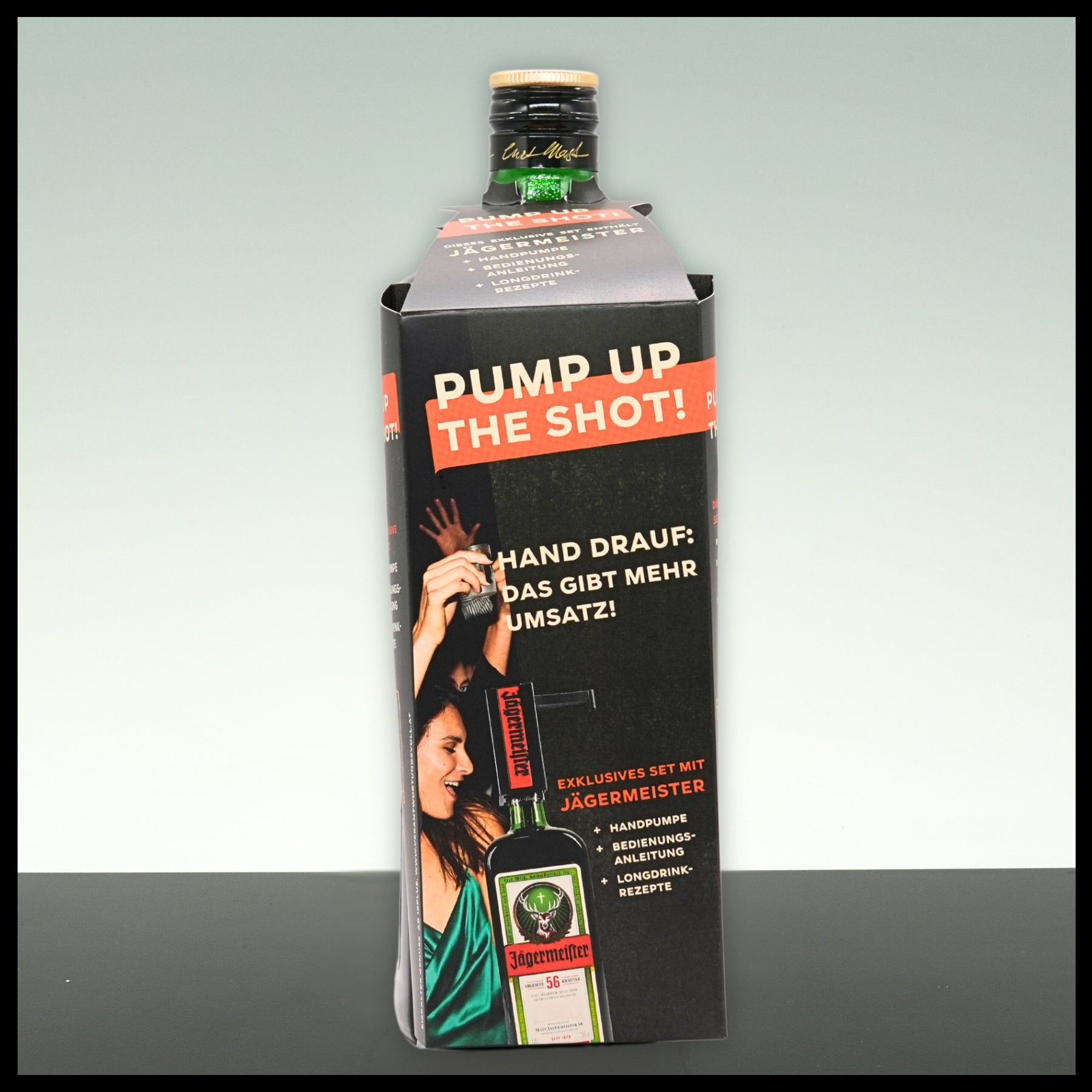 Jägermeister mit Handpumpe 1,75L - 35% Vol.