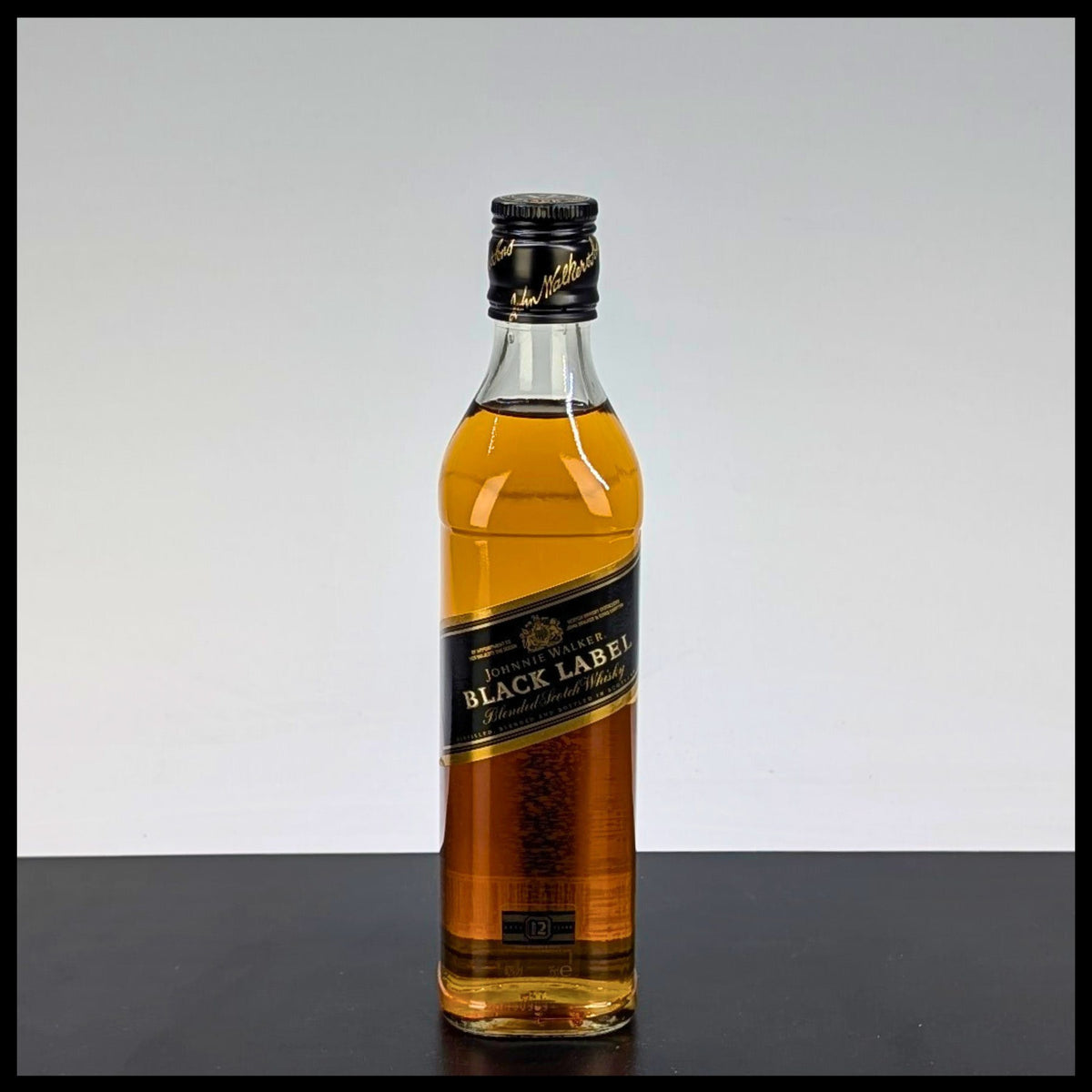 Johnnie Walker Black Label 12 YO Blended Whisky 0,35L - 40% Vol.