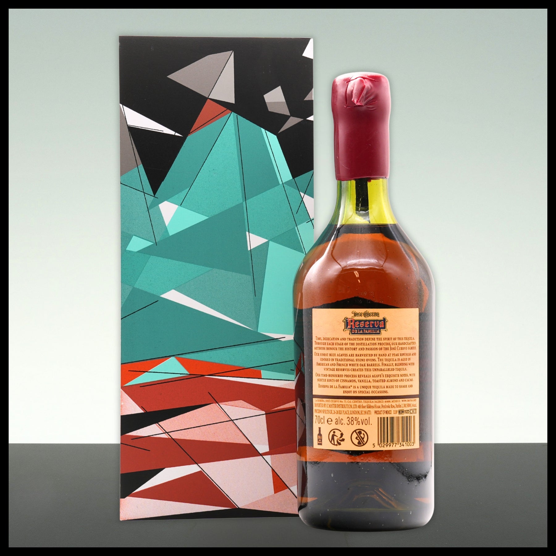 Jose Cuervo Reserva de la Familia Extra Anejo Tequila 2023 0,7L - 38% Vol. - Trinklusiv