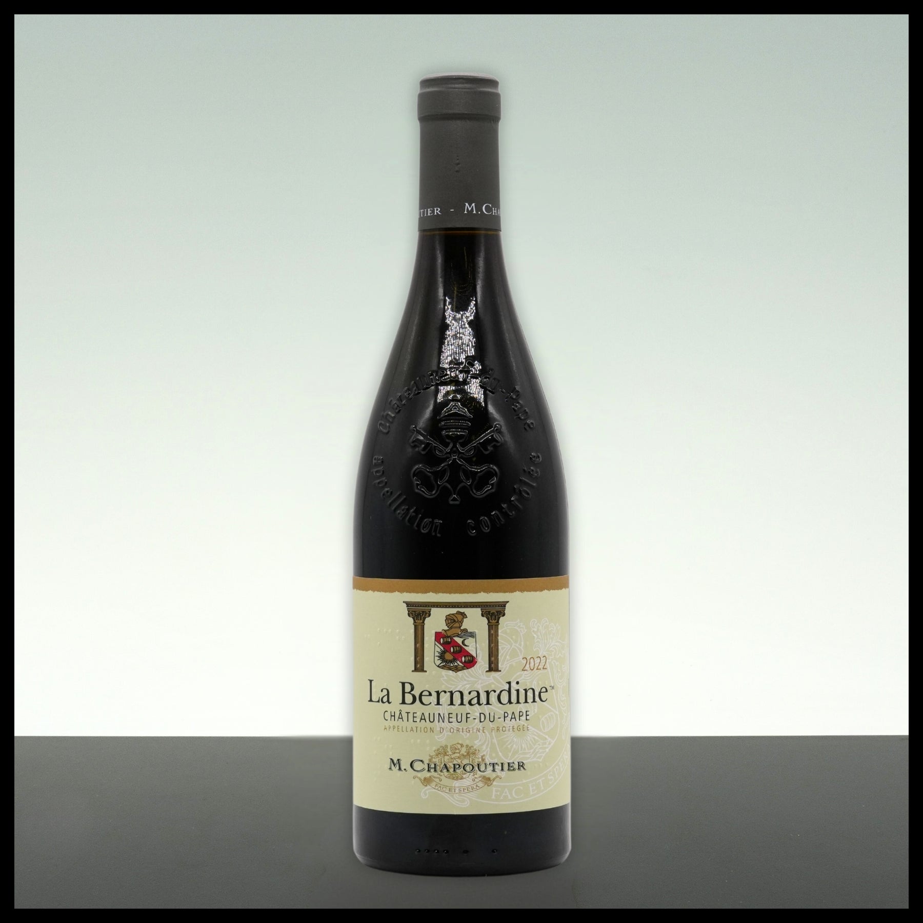 M. Chapoutier Chateauneuf du Pape Rouge 2022 La Bernardine 0,75L - 15% Vol. - Trinklusiv