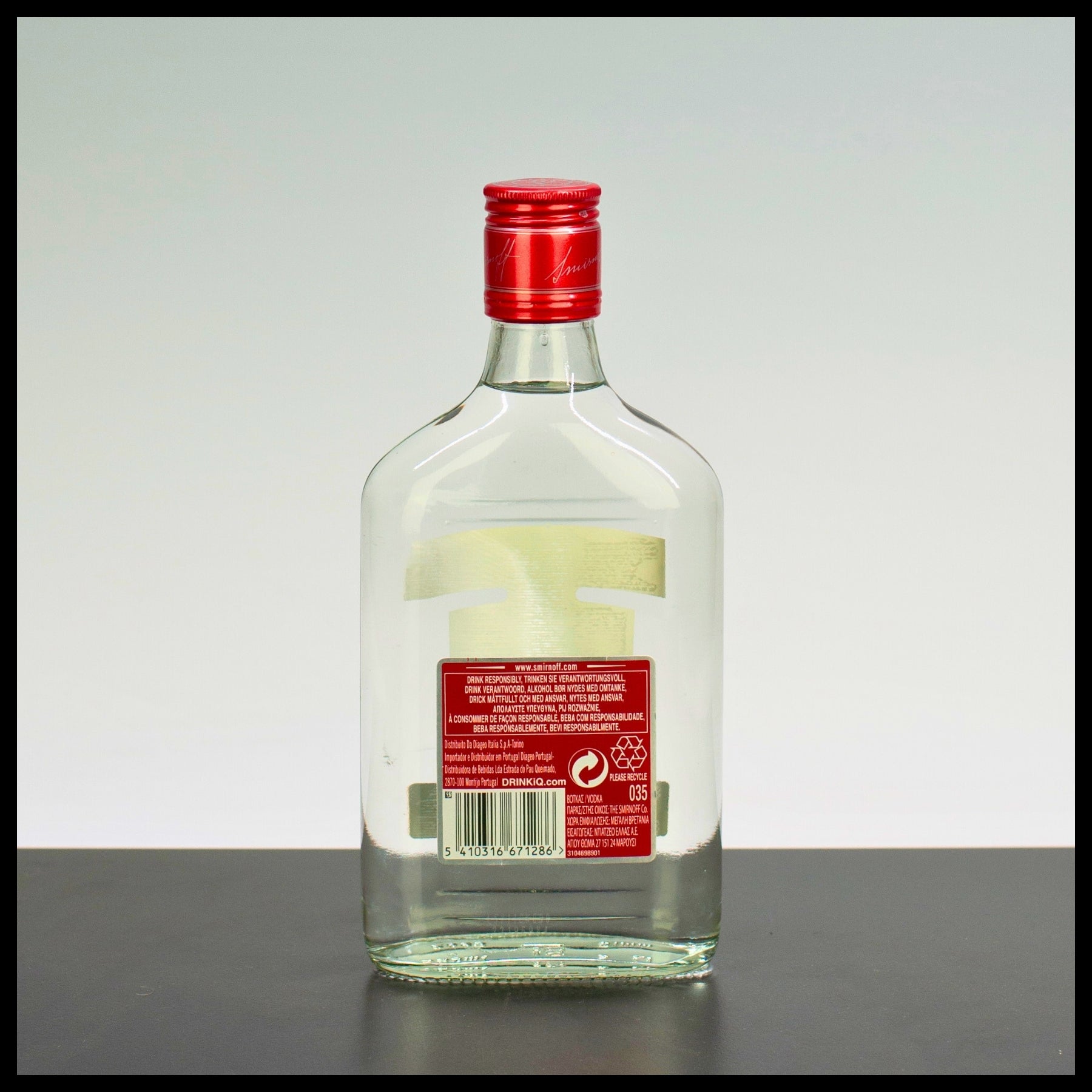Smirnoff Vodka Red Label 0,35L - 37,5% Vol.