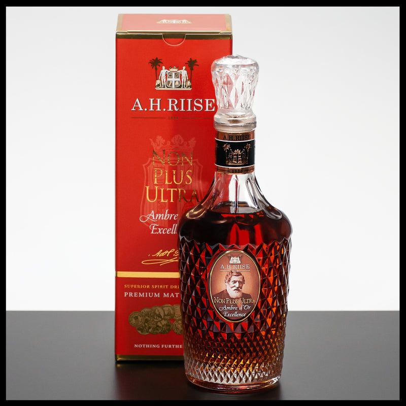 A.H. Riise Non Plus Ultra Ambre d'Or Excellence 0,7L - 42% - Trinklusiv