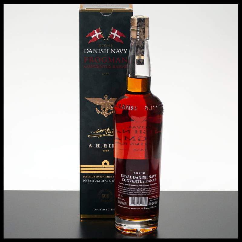 A.H. Riise Royal Danish Navy Frogman Conventus Ranae Rum 0,7L - 60% - Trinklusiv
