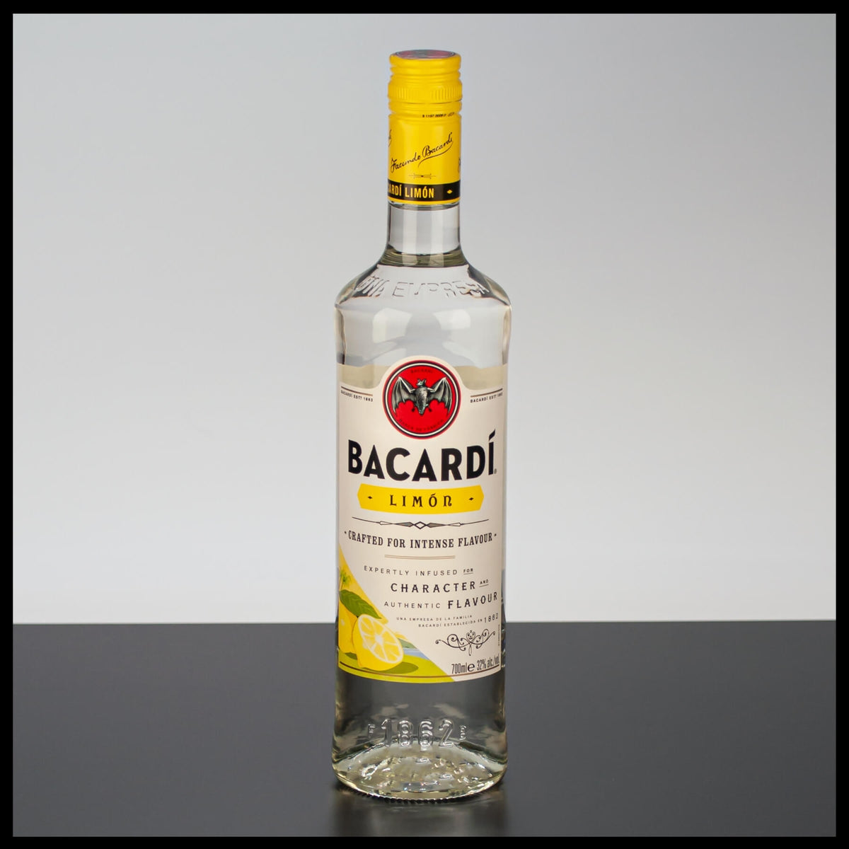 Bacardi Limon Rum 0,7L - 32% Vol. - Trinklusiv