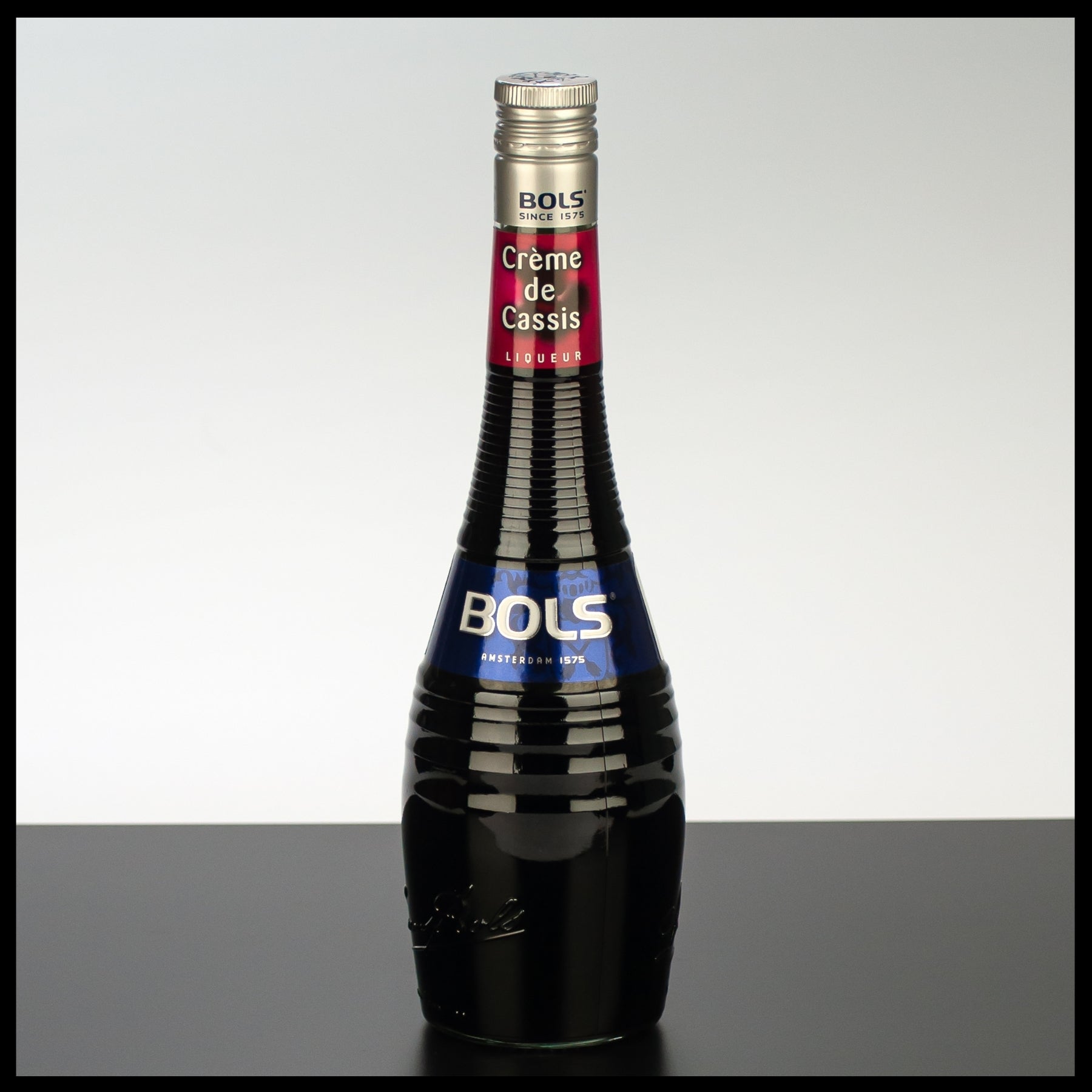 Bols Creme de Cassis Likör 0,7L - 17% Vol. | Trinklusiv Bols Creme de Cassis Likör 0,7L - 17% Vol. | Trinklusiv