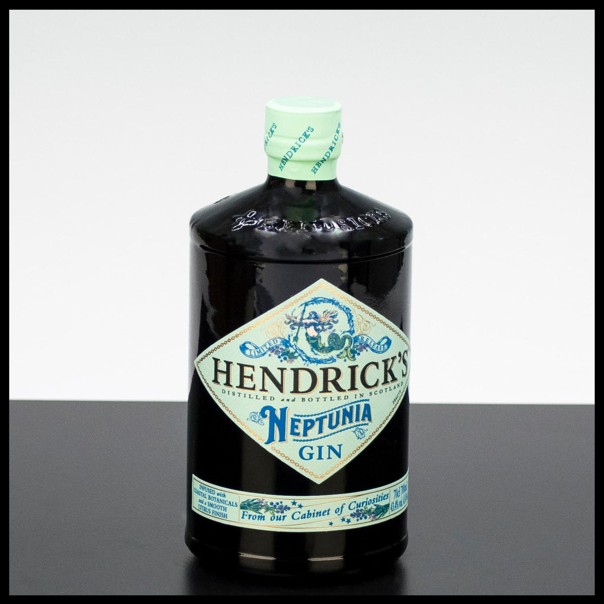Hendrick’s Neptunia Gin Limited Edition 0,7L - 43,4% Vol. - Trinklusiv