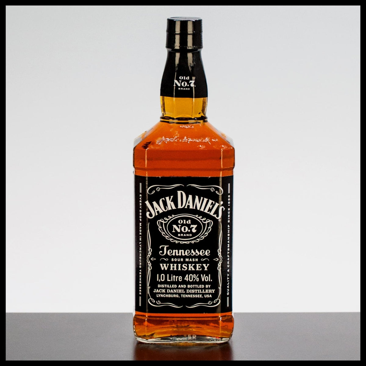 Jack Daniel's Old No. 7 Tennessee Whiskey 1L - 40% Vol. - Trinklusiv