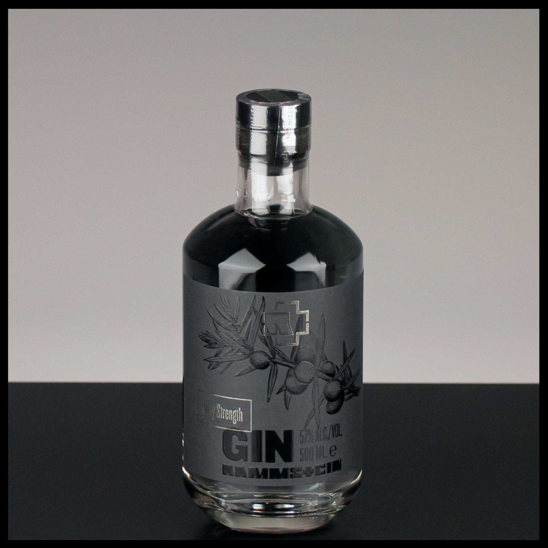 Rammstein Navy Strength Gin 0,5L - 57% Vol. - Trinklusiv