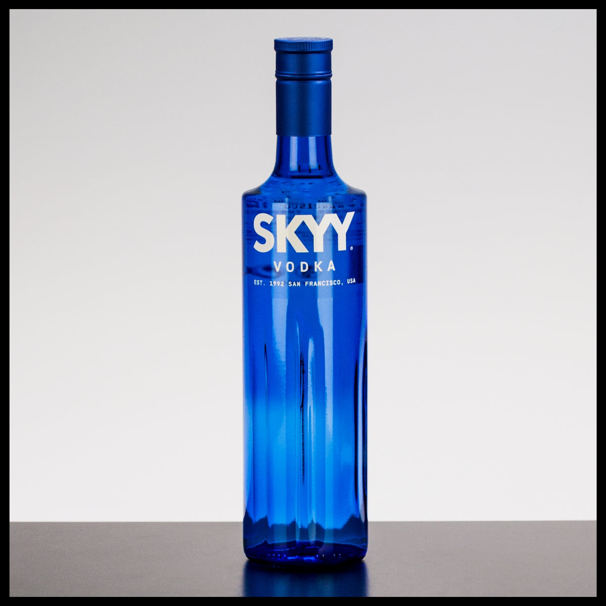Skyy Vodka 0,7L - 40% Vol. - Trinklusiv
