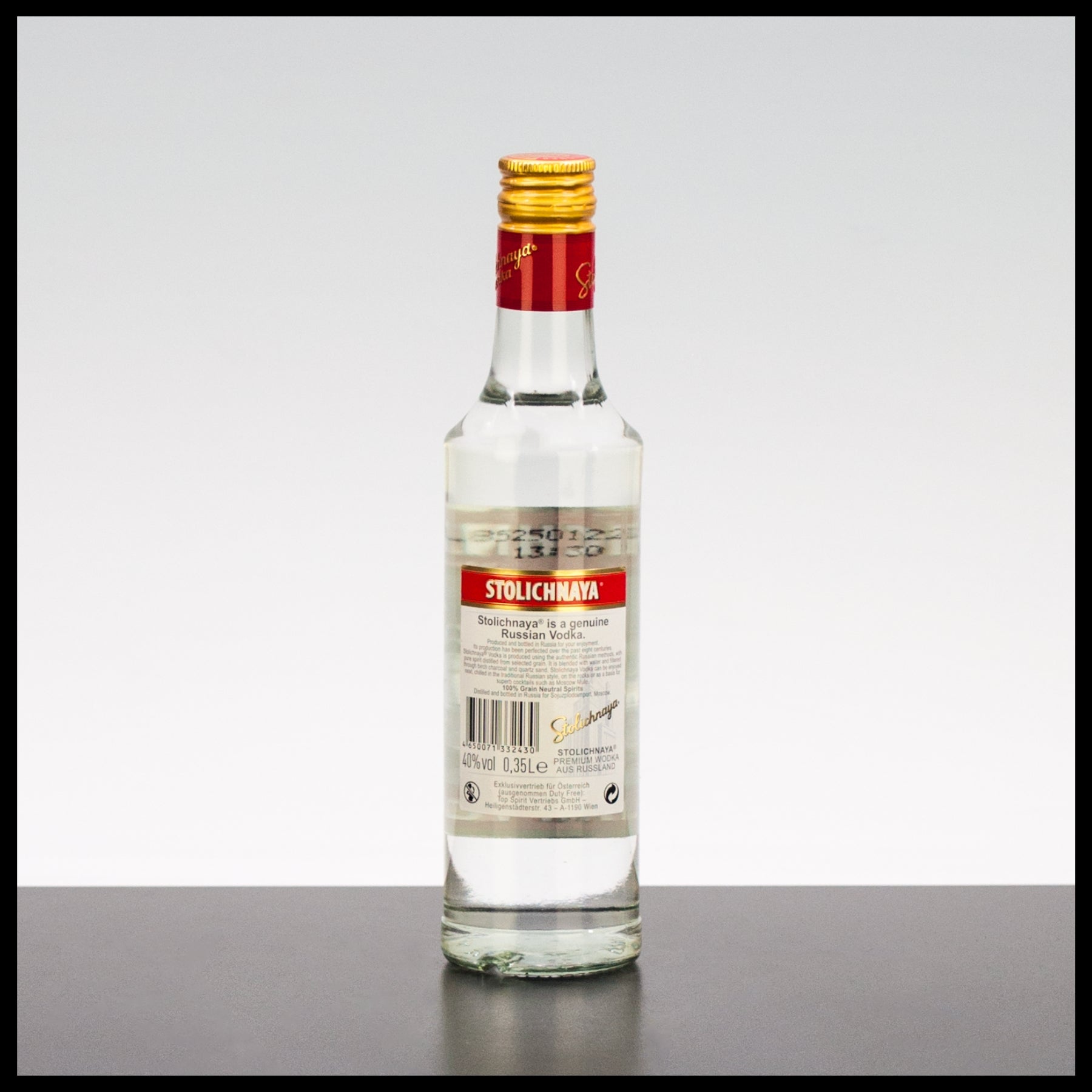 Stolichnaya Premium Vodka 0,35L - 40% Vol. - Trinklusiv