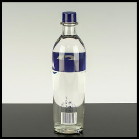 Svedka Vodka 0,7L - 40% Vol. - Trinklusiv